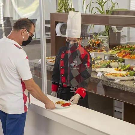Ladin Hotel Cesme