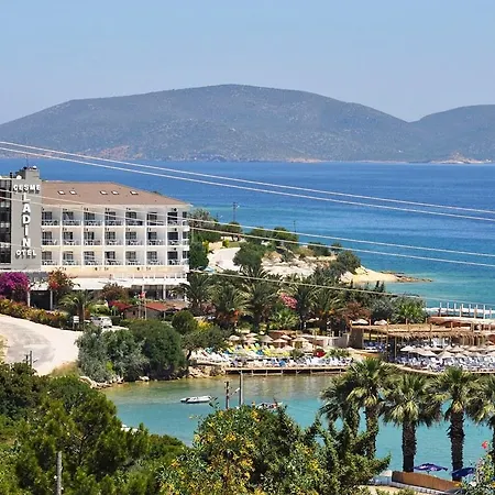 Ladin Hotel