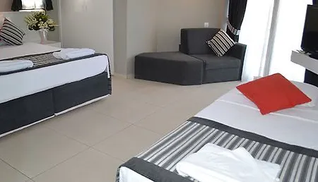 Ladin Hotel Cesme